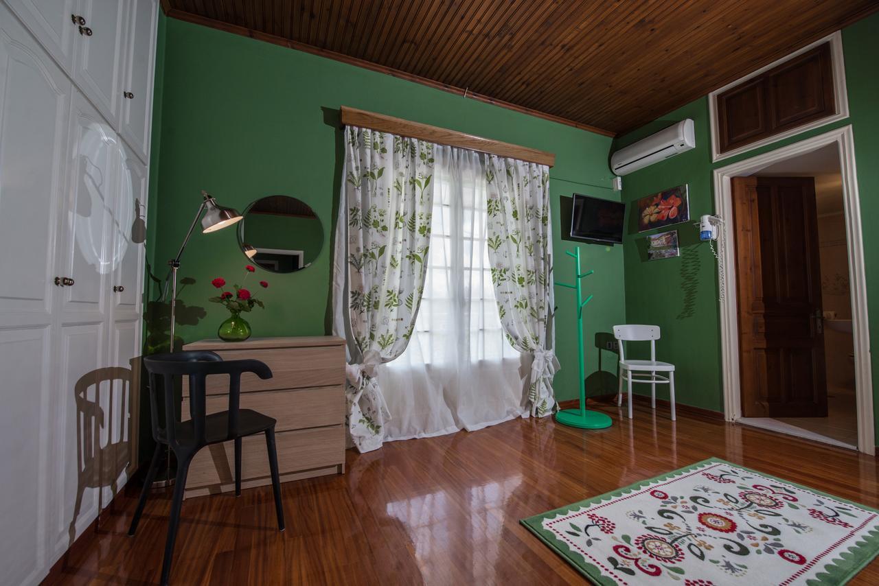 Lemon Garden Apartments 利吉亚 外观 照片
